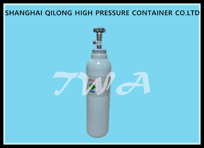 PUNTEGGI la bombola a gas ad alta pressione della sicurezza della bombola a gas della lega di alluminio 2.82L per la bevanda di CO2 di uso
